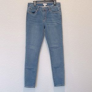 Kendall & Kylie jeans size 7/8